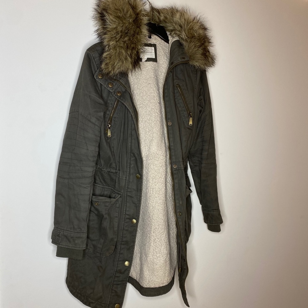 Green Heavier Jacket with Fur